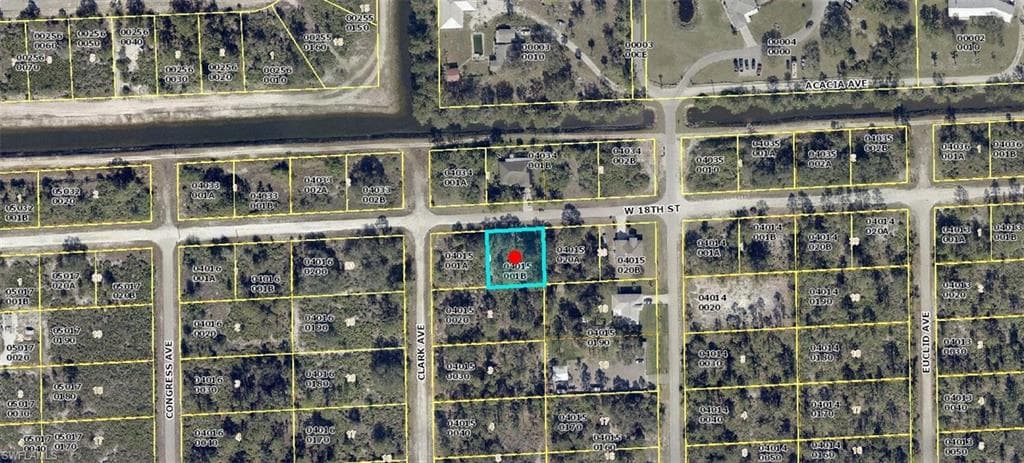 1305 W 18th ST LEHIGH ACRES, FL 33972