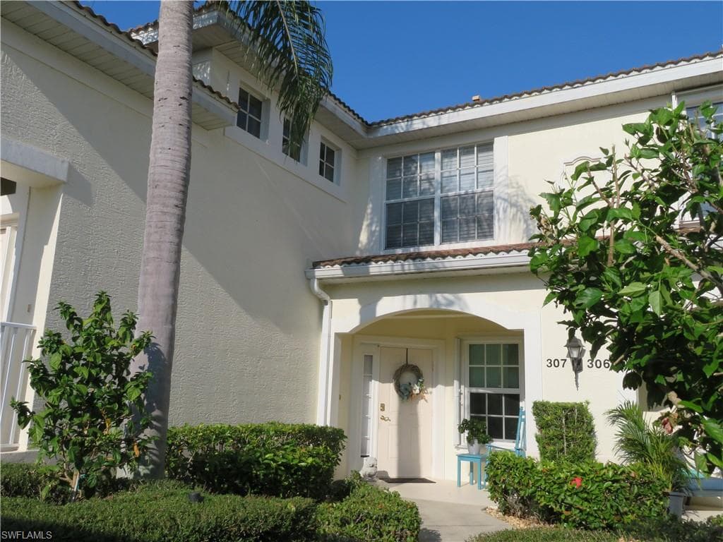 10116 Colonial Country Club BLVD 307 FORT MYERS, FL 33913