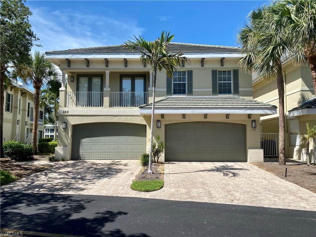 385 Sea Grove LN S 101 NAPLES, FL 34110