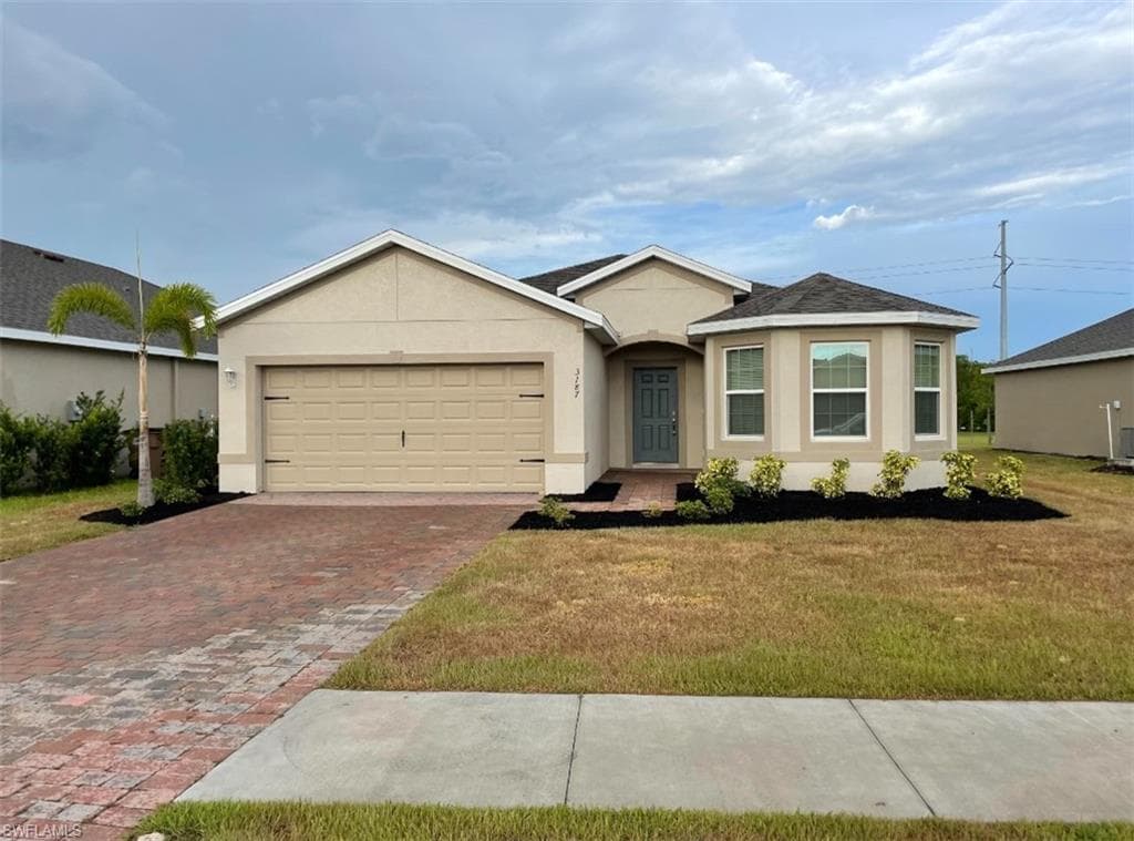 3187 Cozumel CT CAPE CORAL, FL 33909