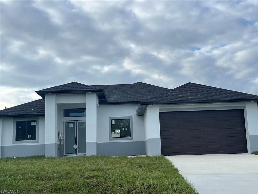 3319 18th ST SW LEHIGH ACRES, FL 33976