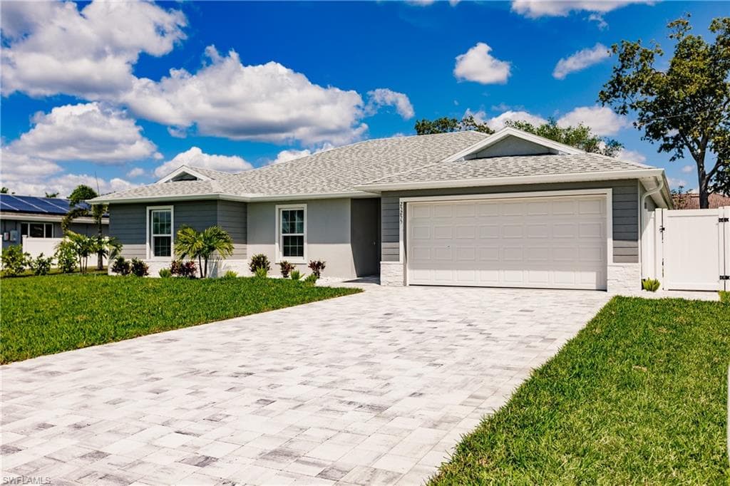 25255 Puerta DR PUNTA GORDA, FL 33955