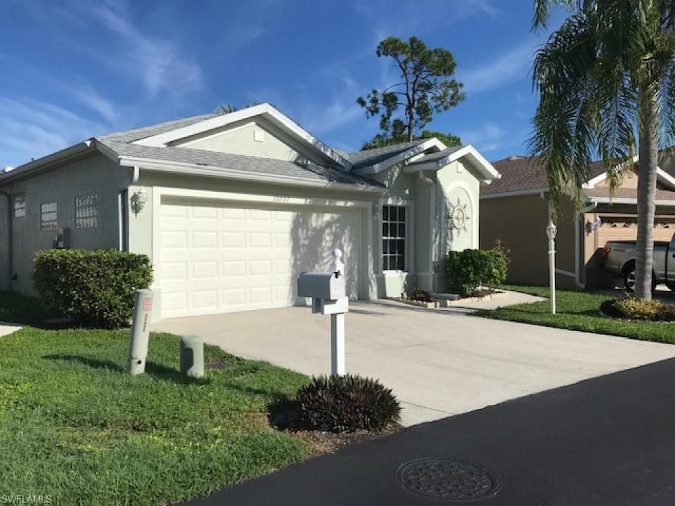 10707 San Tropez CIR ESTERO, FL 33928