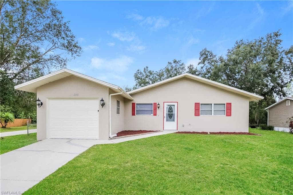 2801 53rd ST SW LEHIGH ACRES, FL 33976