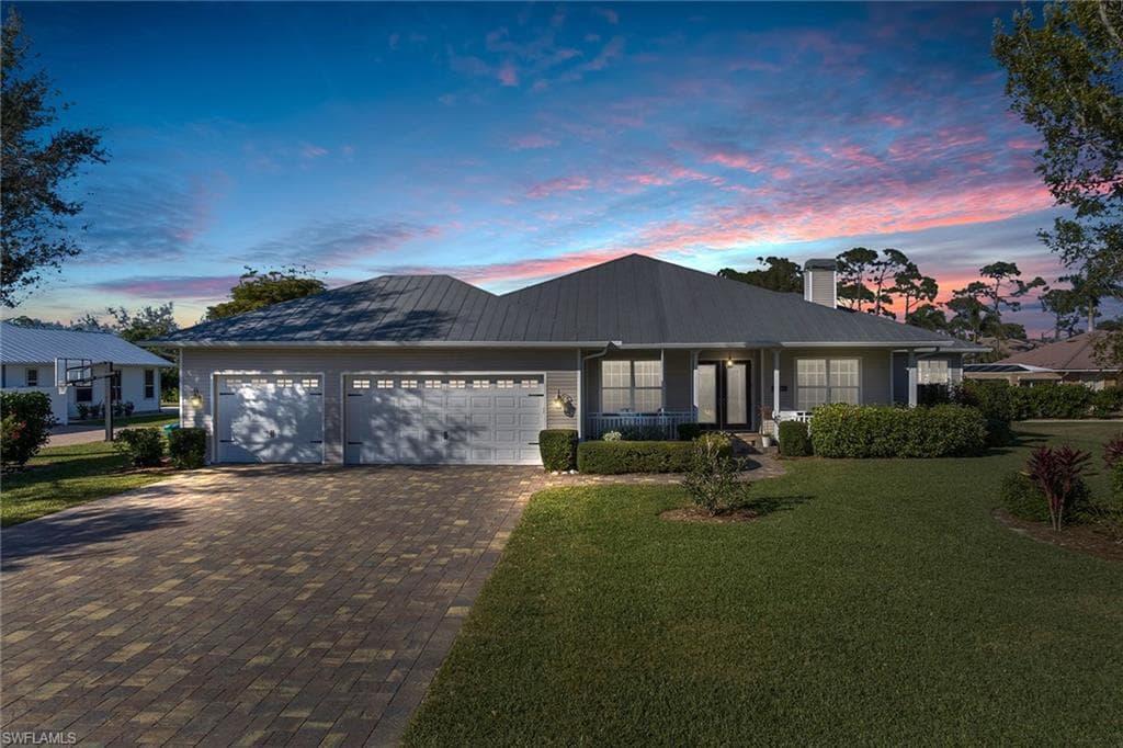 1921 Piccadilly CIR CAPE CORAL, FL 33991