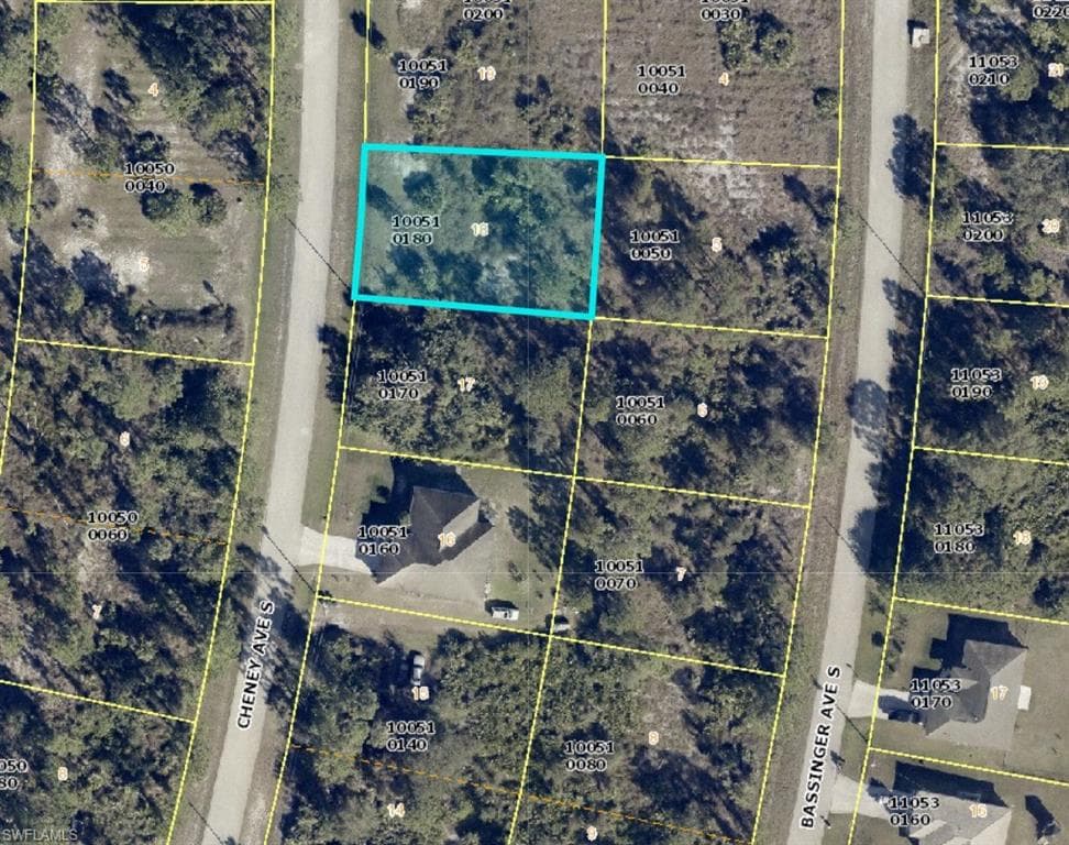 1039 Cheney AVE LEHIGH ACRES, FL 33974
