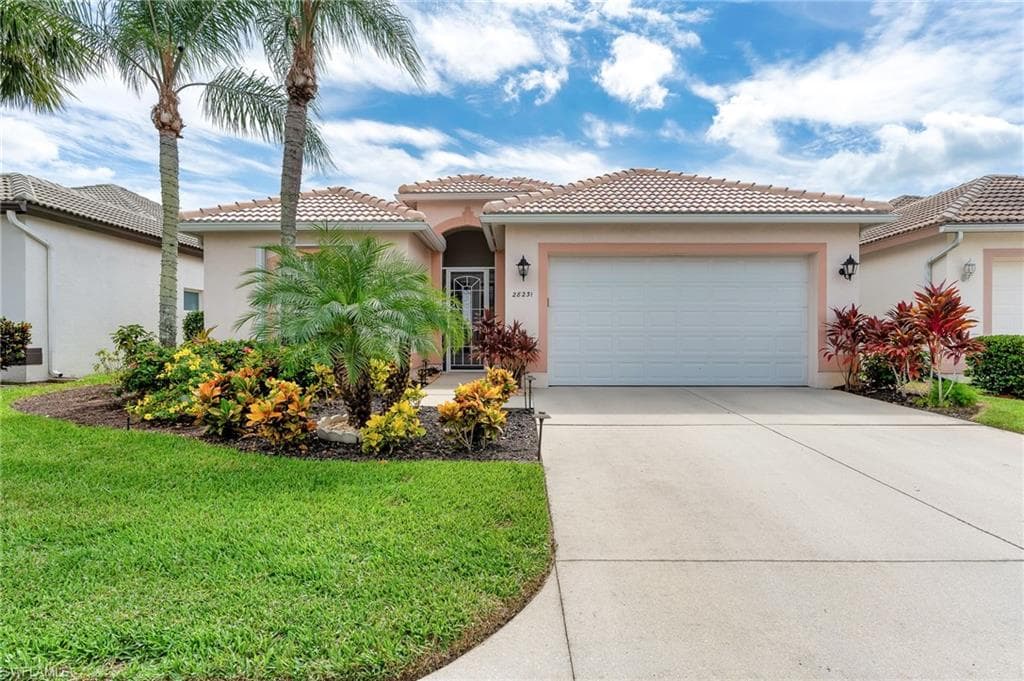 28231 Hidden Lake DR BONITA SPRINGS, FL 34134