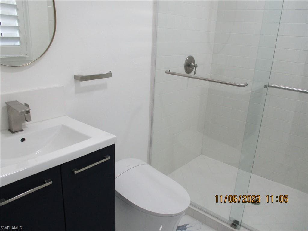 1195 Mockingbird LN NAPLES, FL 34104