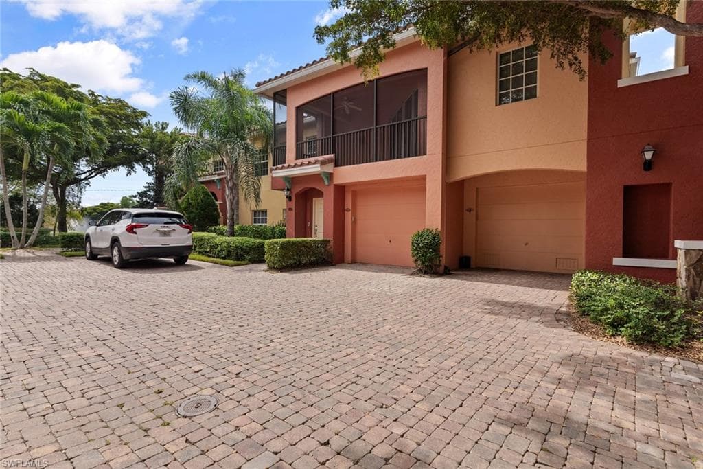 8601 Via Rapallo DR 201 ESTERO, FL 33928
