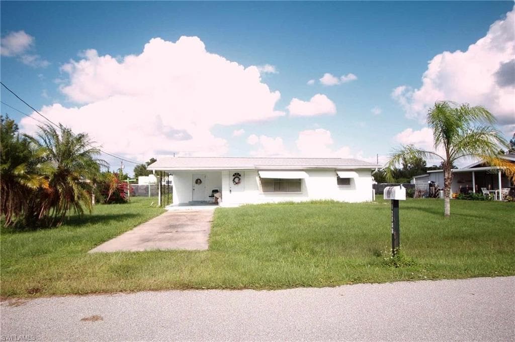 11102 1st AVE PUNTA GORDA, FL 33955