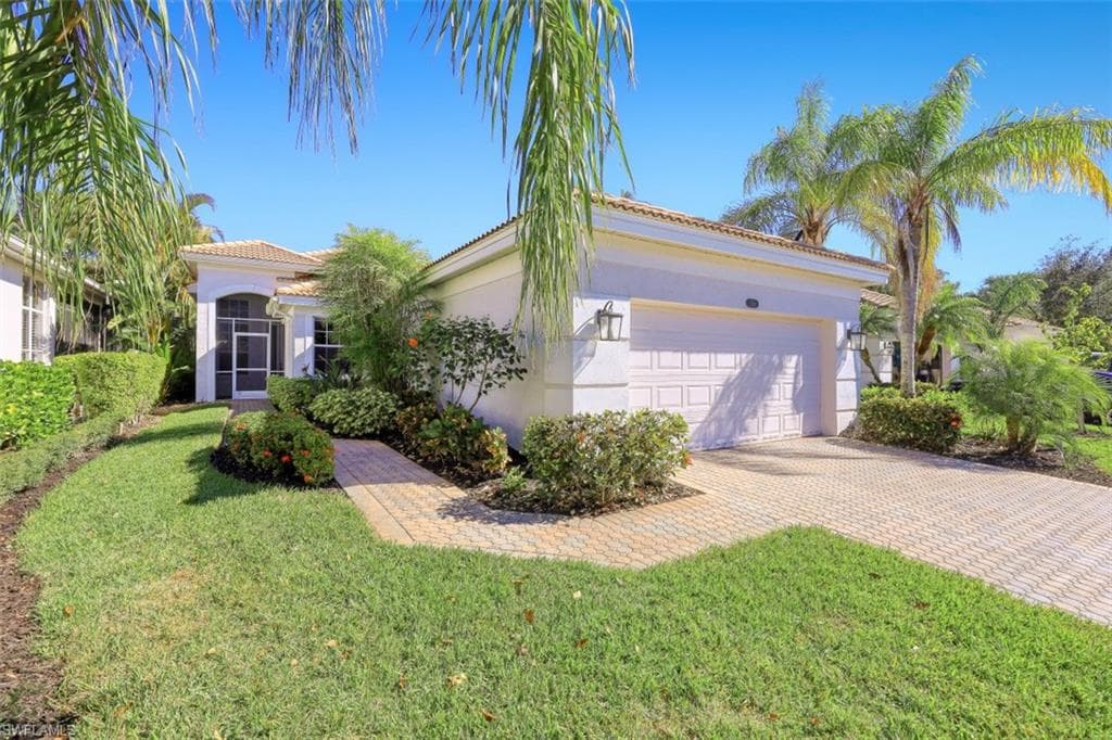8591 Pepper Tree WAY NAPLES, FL 34114