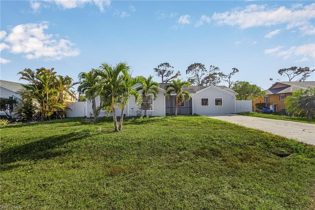 17545 Fuchsia RD FORT MYERS, FL 33967