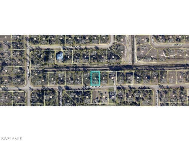 1229 Edgewood ST E LEHIGH ACRES, FL 33974