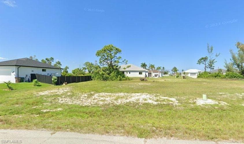 2750 NW 42nd AVE CAPE CORAL, FL 33993
