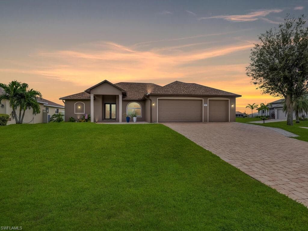 1001 NW 37th AVE CAPE CORAL, FL 33993