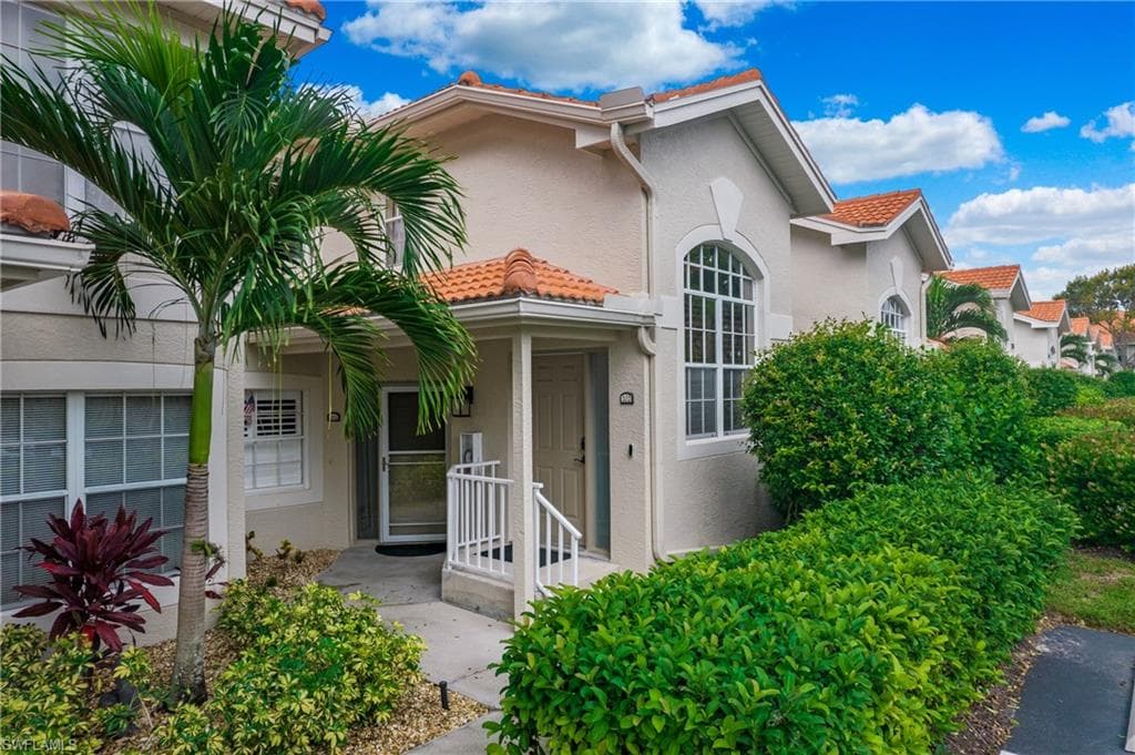 2506 Orchid Bay DR Z-202 NAPLES, FL 34109