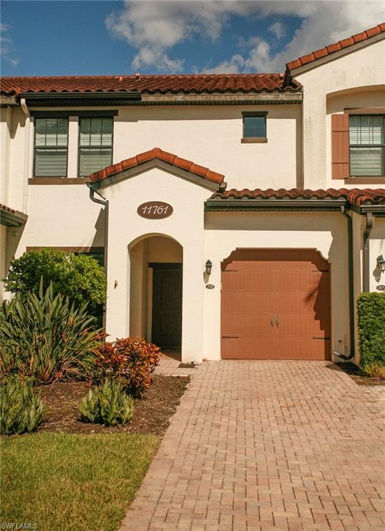 11761 Grand Belvedere WAY 102 FORT MYERS, FL 33913