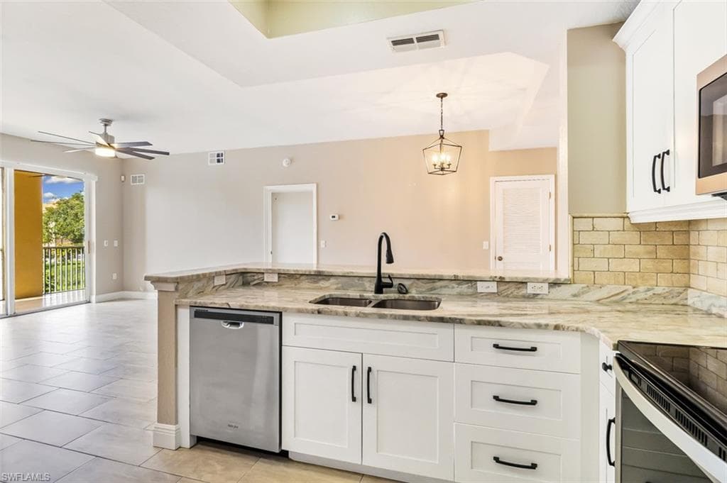9025 Colby DR 2113 FORT MYERS, FL 33919