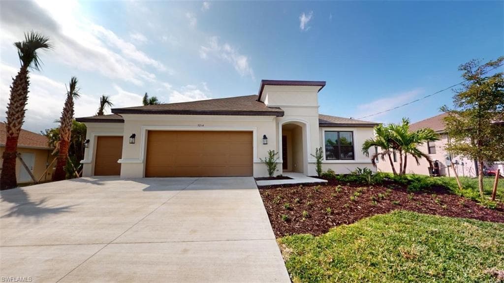 3214 4th TER CAPE CORAL, FL 33993