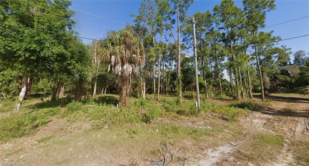 5222 Beauty ST LEHIGH ACRES, FL 33971