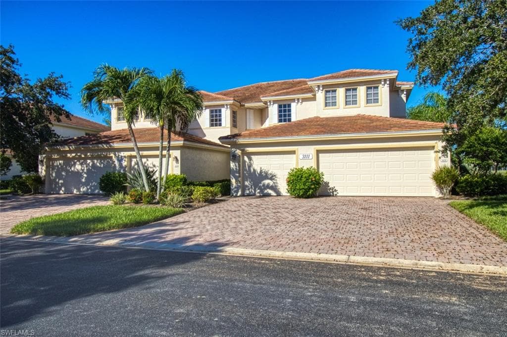 3111 Meandering WAY 101 FORT MYERS, FL 33905