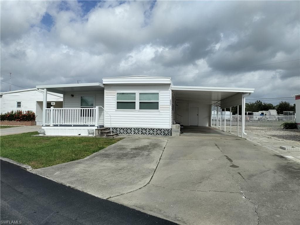 159 Overland TRL NORTH FORT MYERS, FL 33917