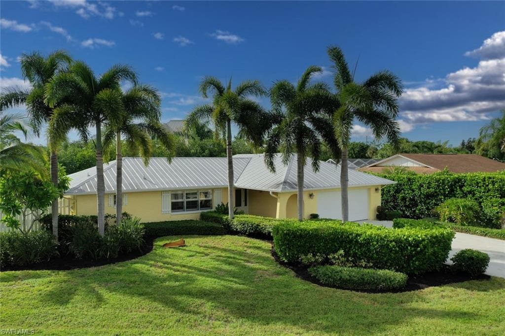 27256 Belle Rio DR BONITA SPRINGS, FL 34135