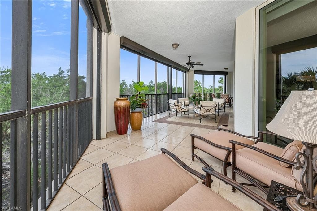 24011 Via Castella DR 2103 BONITA SPRINGS, FL 34134