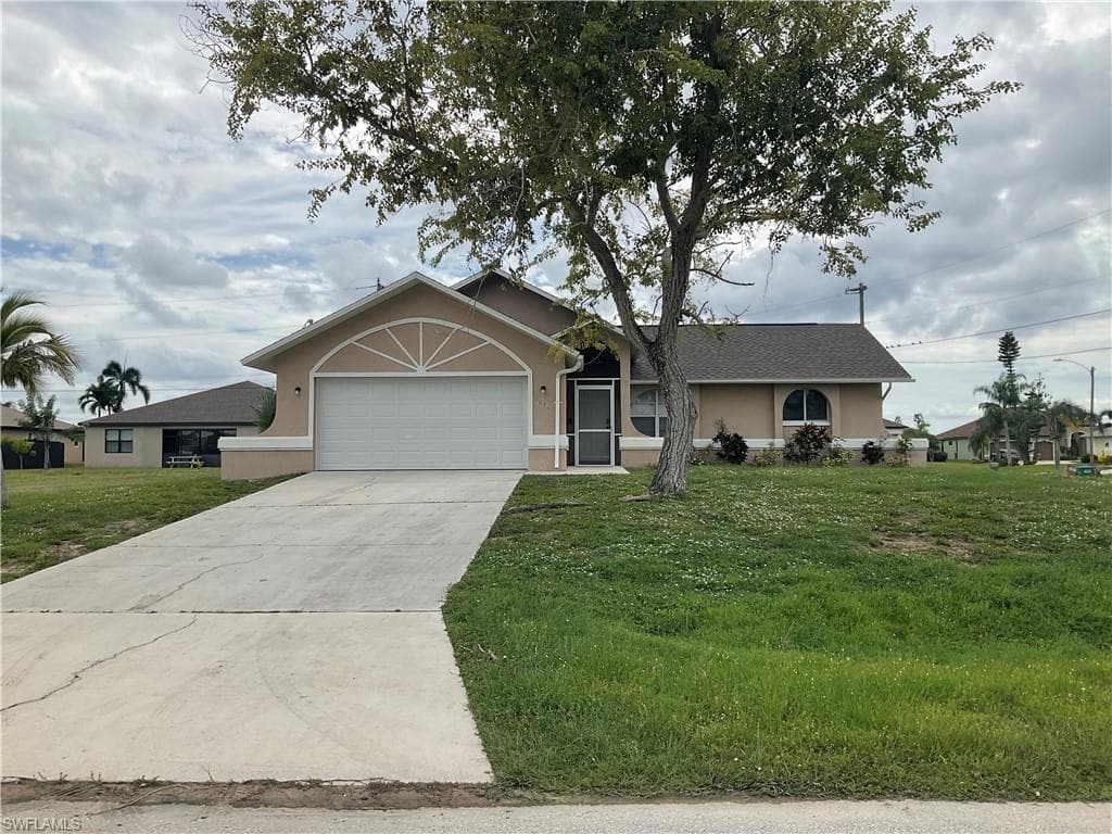 1016 SW 36th ST CAPE CORAL, FL 33914