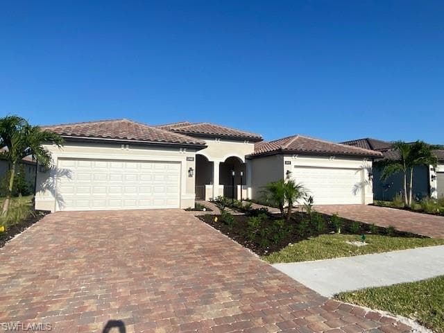 17482 Caravita LN FORT MYERS, FL 33913