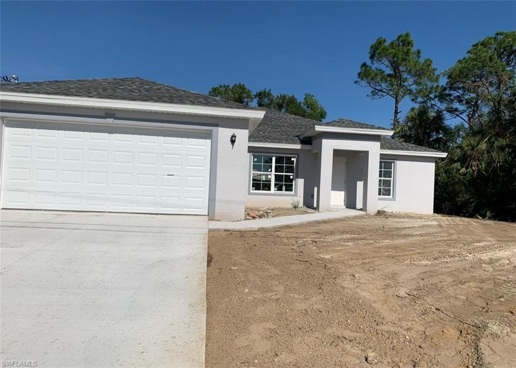 2004 Wanda AVE N LEHIGH ACRES, FL 33971
