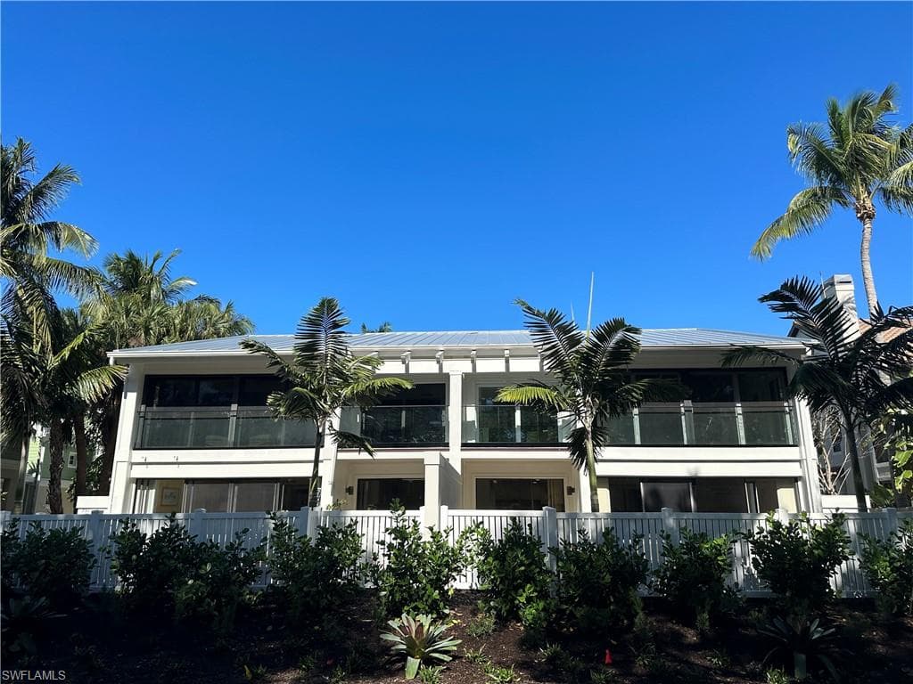 361 3rd AVE S 361 NAPLES, FL 34102