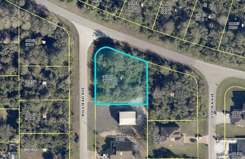 1924 Milstead AVE LEHIGH ACRES, FL 33972