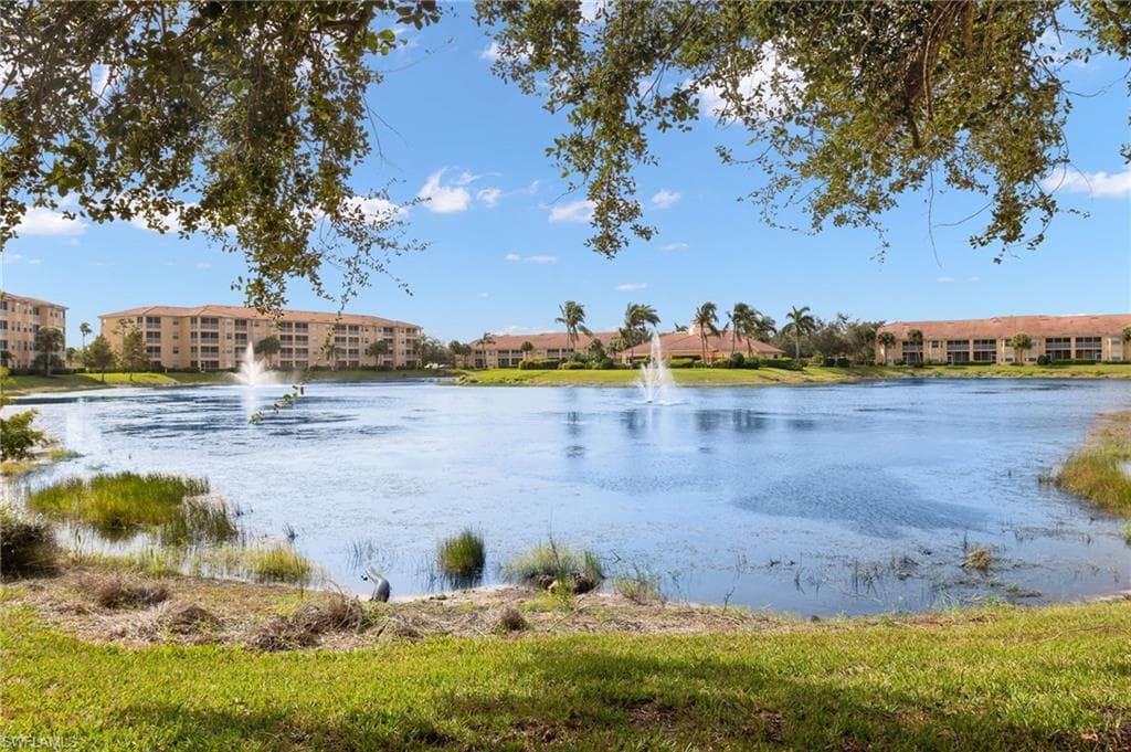 8570 Kingbird LOOP 543 ESTERO, FL 33967