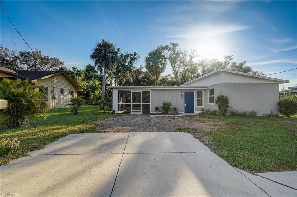 1321 Kentucky AVE FORT MYERS, FL 33916
