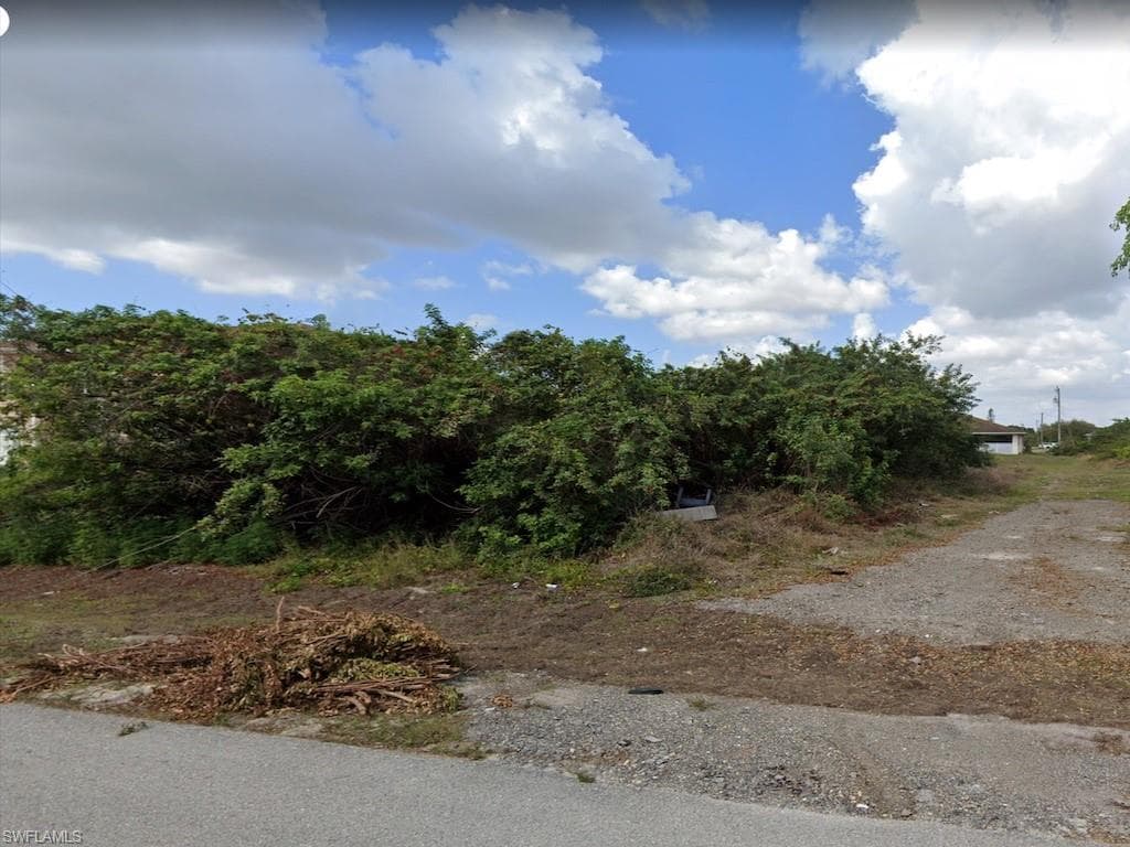 3514 2nd ST SW LEHIGH ACRES, FL 33976