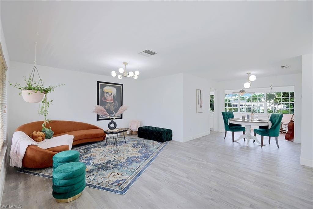 5330 Cocoa CT CAPE CORAL, FL 33904