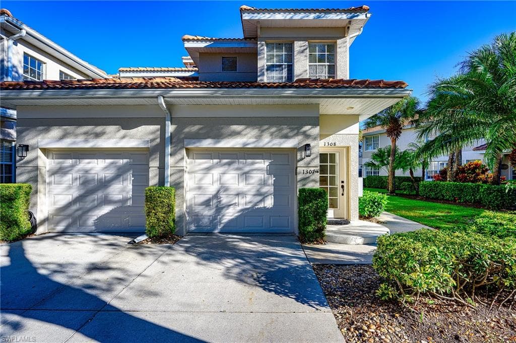 3056 Horizon LN 1308 NAPLES, FL 34109