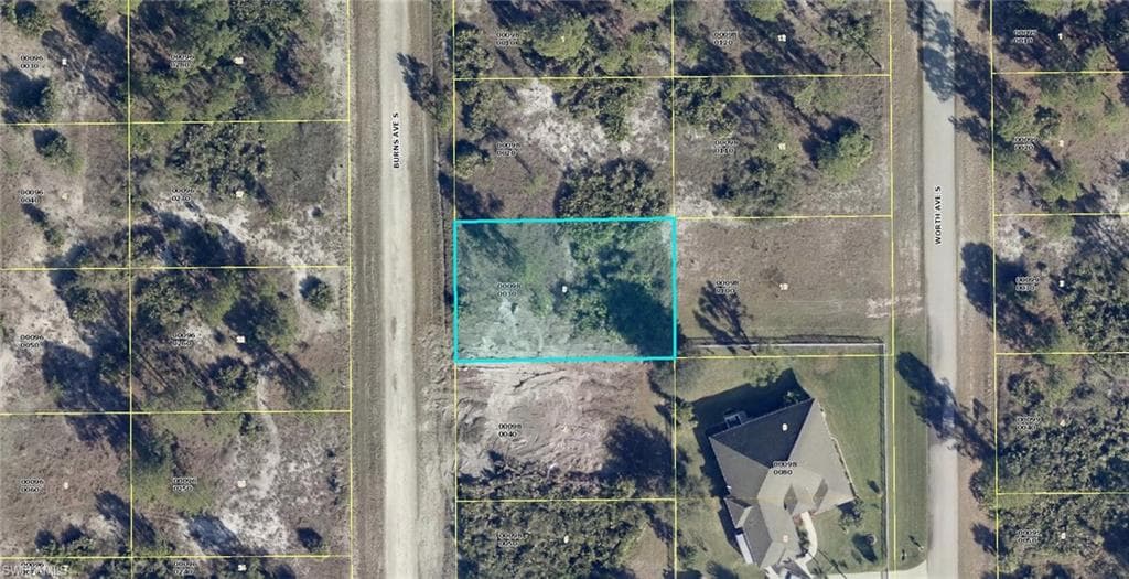 831 Burns AVE S LEHIGH ACRES, FL 33974