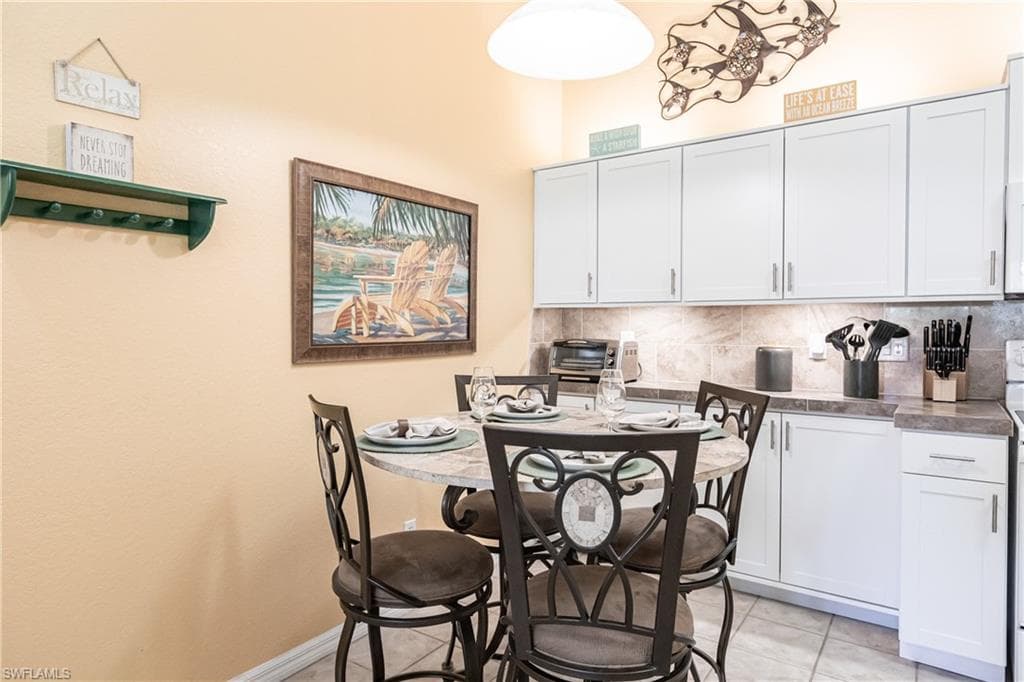27087 Matheson AVE 206