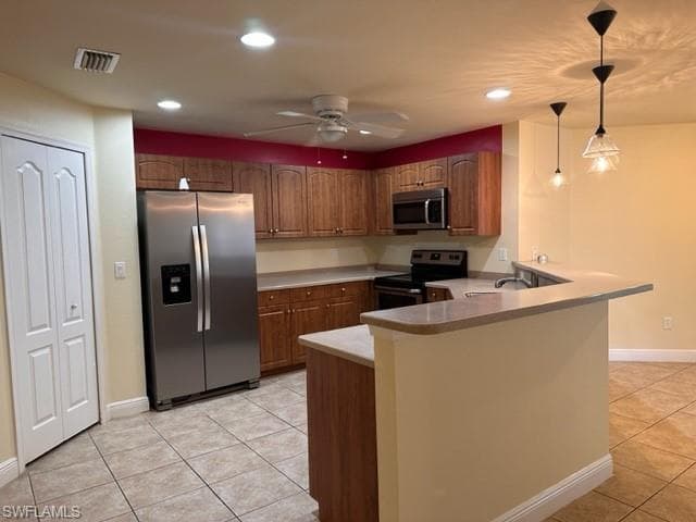 1405 SE 1st PL CAPE CORAL, FL 33990