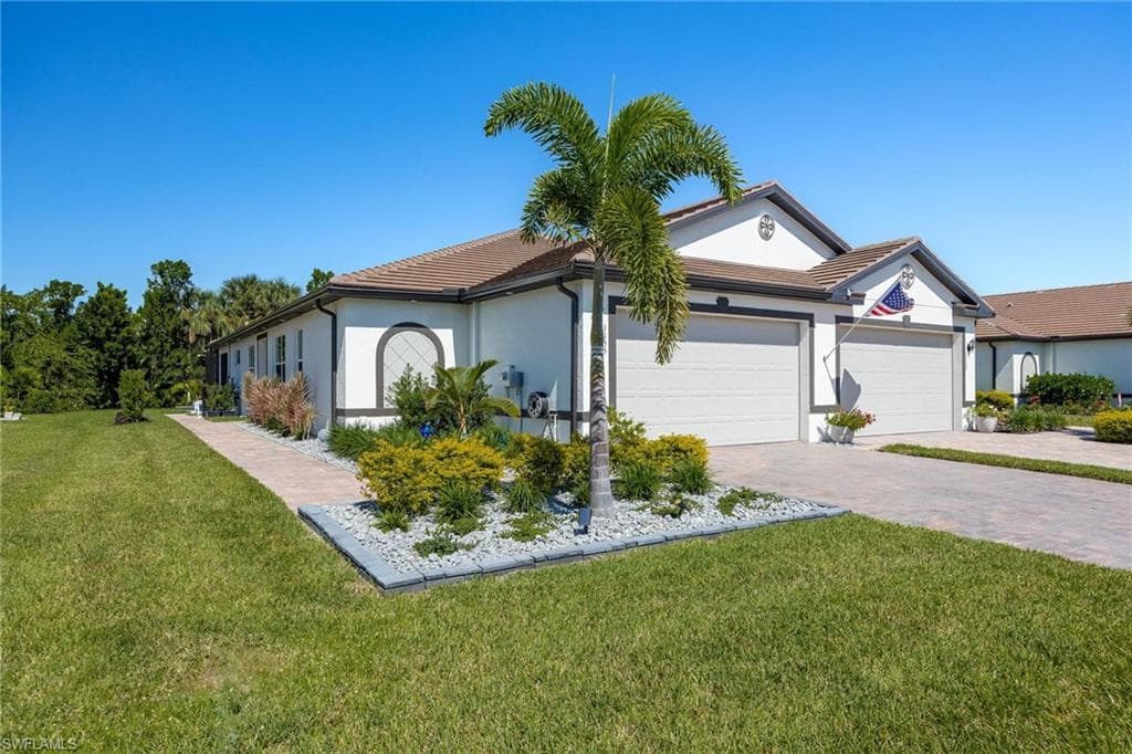 1155 S Town And River DR FORT MYERS, FL 33919