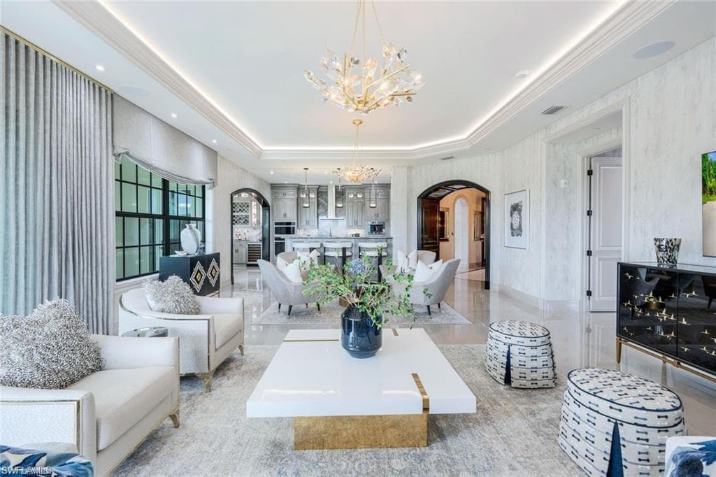 16347 Viansa WAY 302 NAPLES, FL 34110