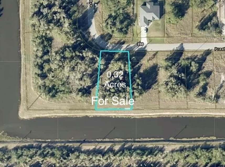 208 Preston ST LEHIGH ACRES, FL 33974