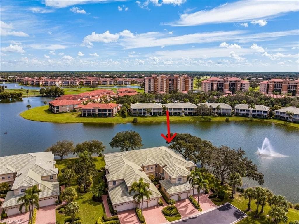 697 Vintage Reserve CIR 17-D NAPLES, FL 34119