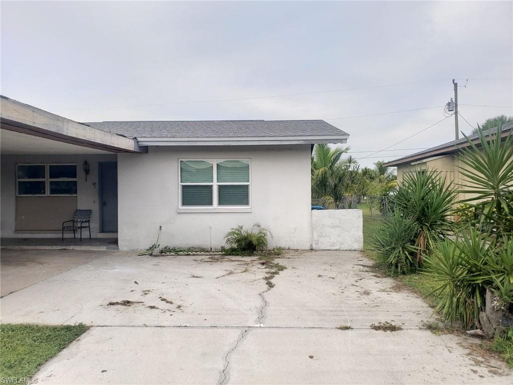 221 Cape Coral PKWY E E CAPE CORAL, FL 33904
