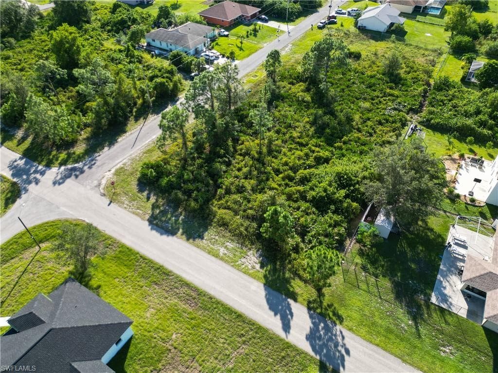 3314 10th ST W LEHIGH ACRES, FL 33971