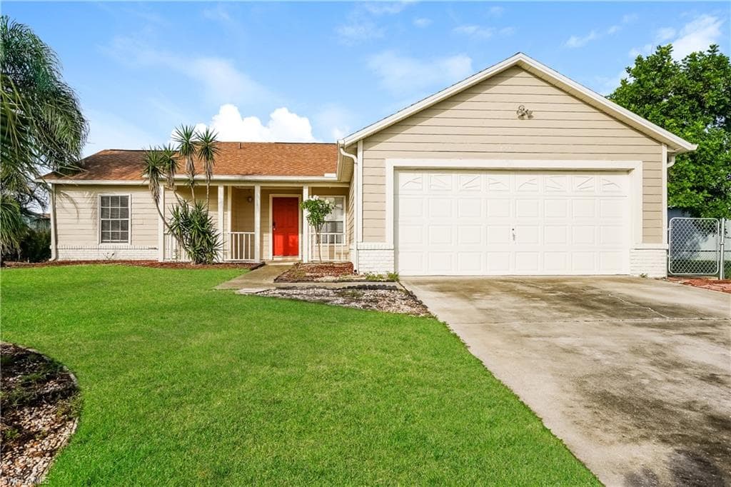 124 NE 7th AVE CAPE CORAL, FL 33909
