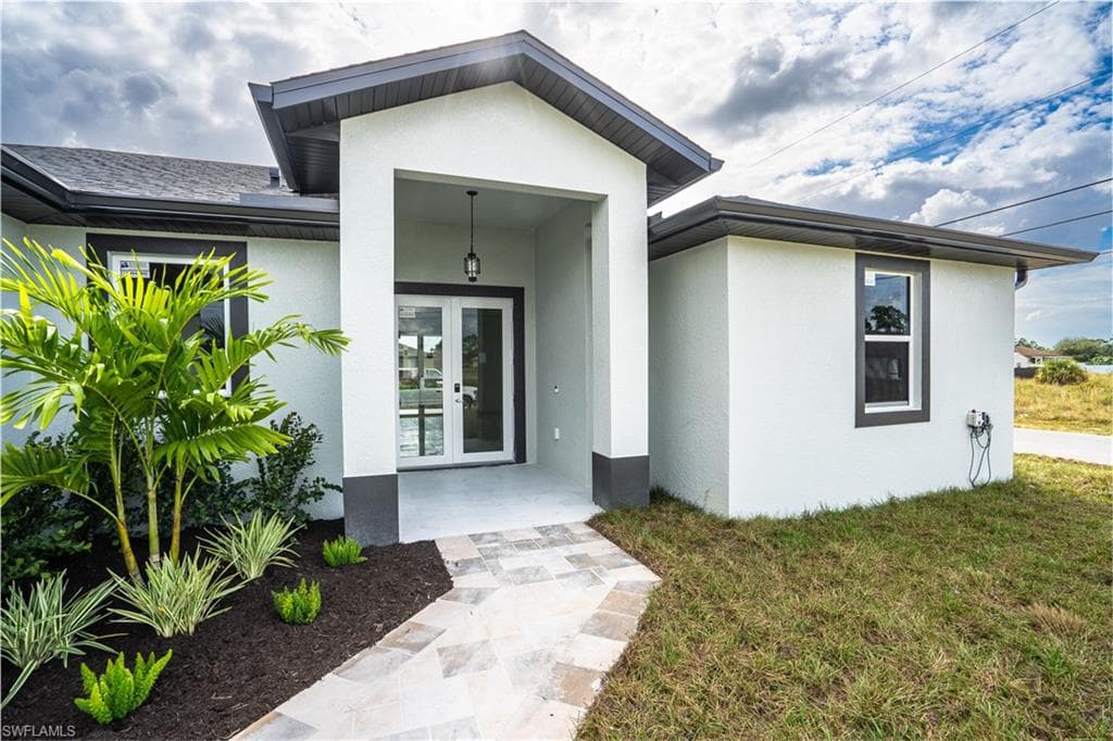 3821 5th ST SW LEHIGH ACRES, FL 33976