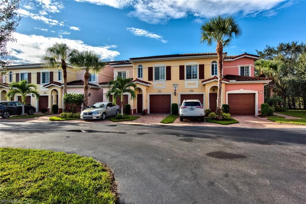 20170 Estero Gardens CIR 207 ESTERO, FL 33928